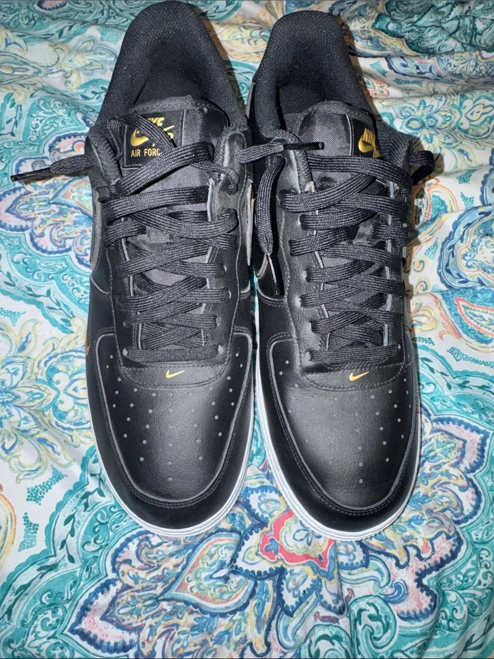 Nike Men's Black Sneakers with Gold Swoosh Accents - Picture 1 of 4